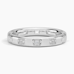 Mabel Flush Set Emerald Cut 3.2mm Lab Diamond Ring Gold