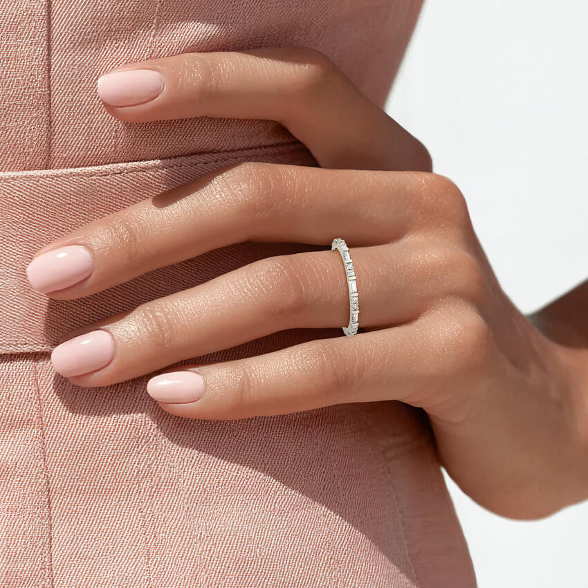 Luz Baguette and Round Diamond Ring - Image 2